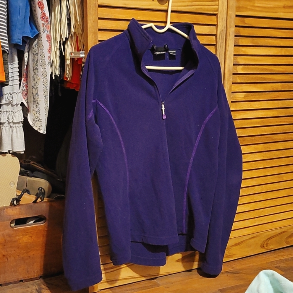 Mountain Hardwear. L. fleece pullover
